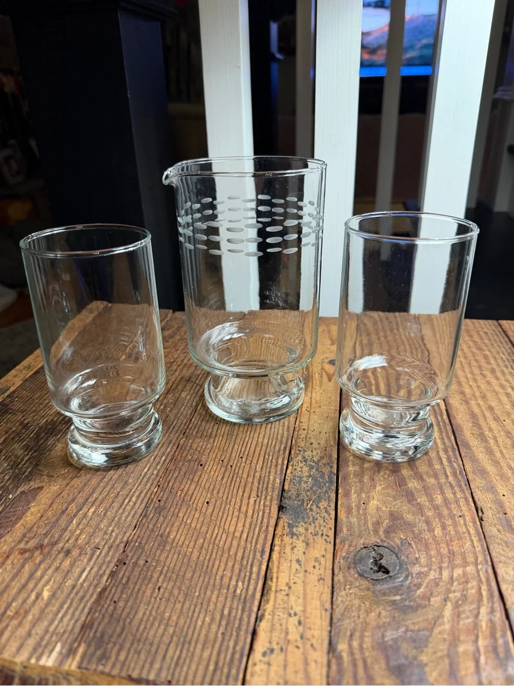 Vintage mid-century modern glassware set
